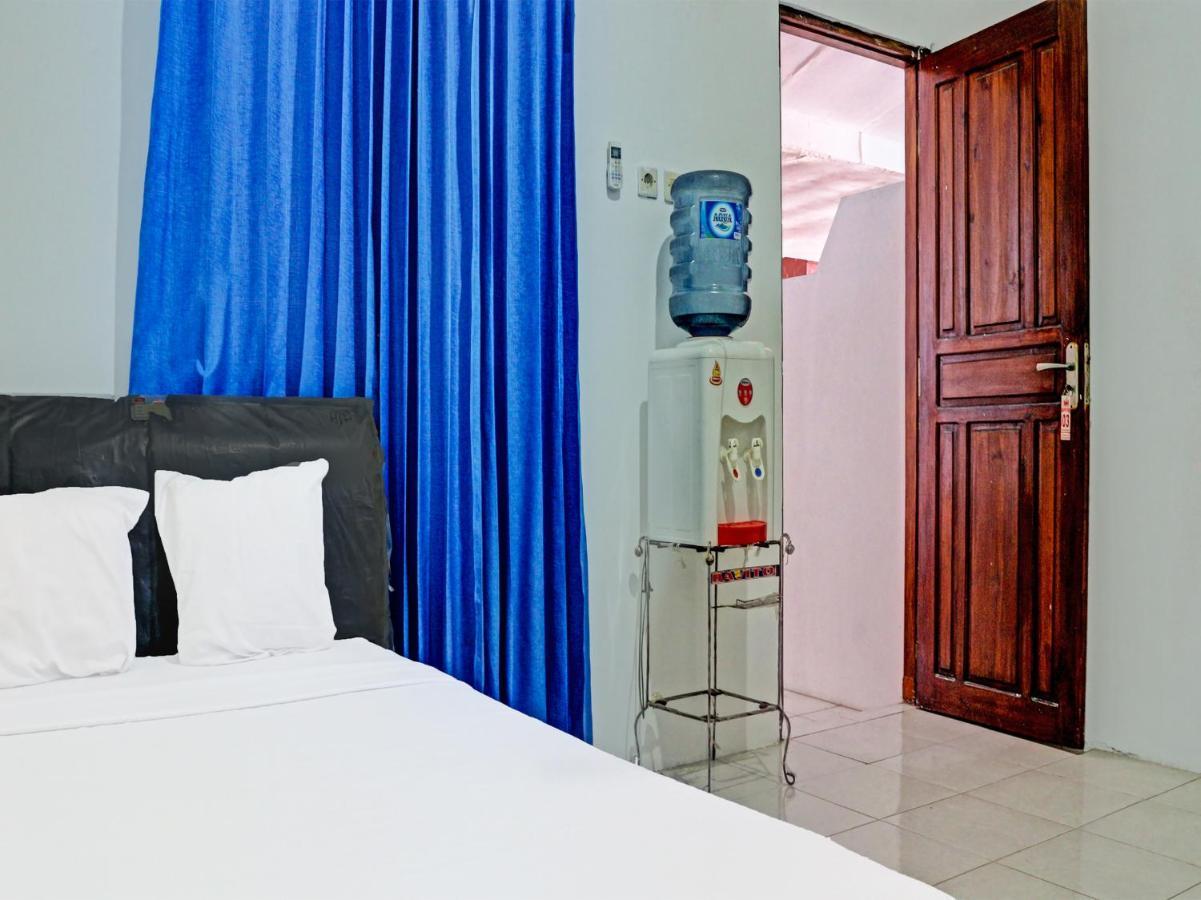 Oyo 91416 Puri 88 Homestay Kupang  Buitenkant foto